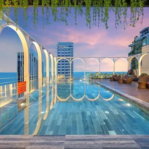 Golden Lotus Luxury - Complimentary Daily Afternoon Tea 4*, Da Nang Vietnam