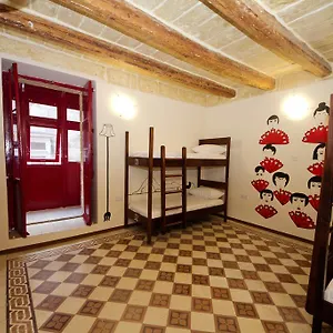 https://valletta-boutique-living-hostel-accommodations-valletta.hotelssaintjulians.com