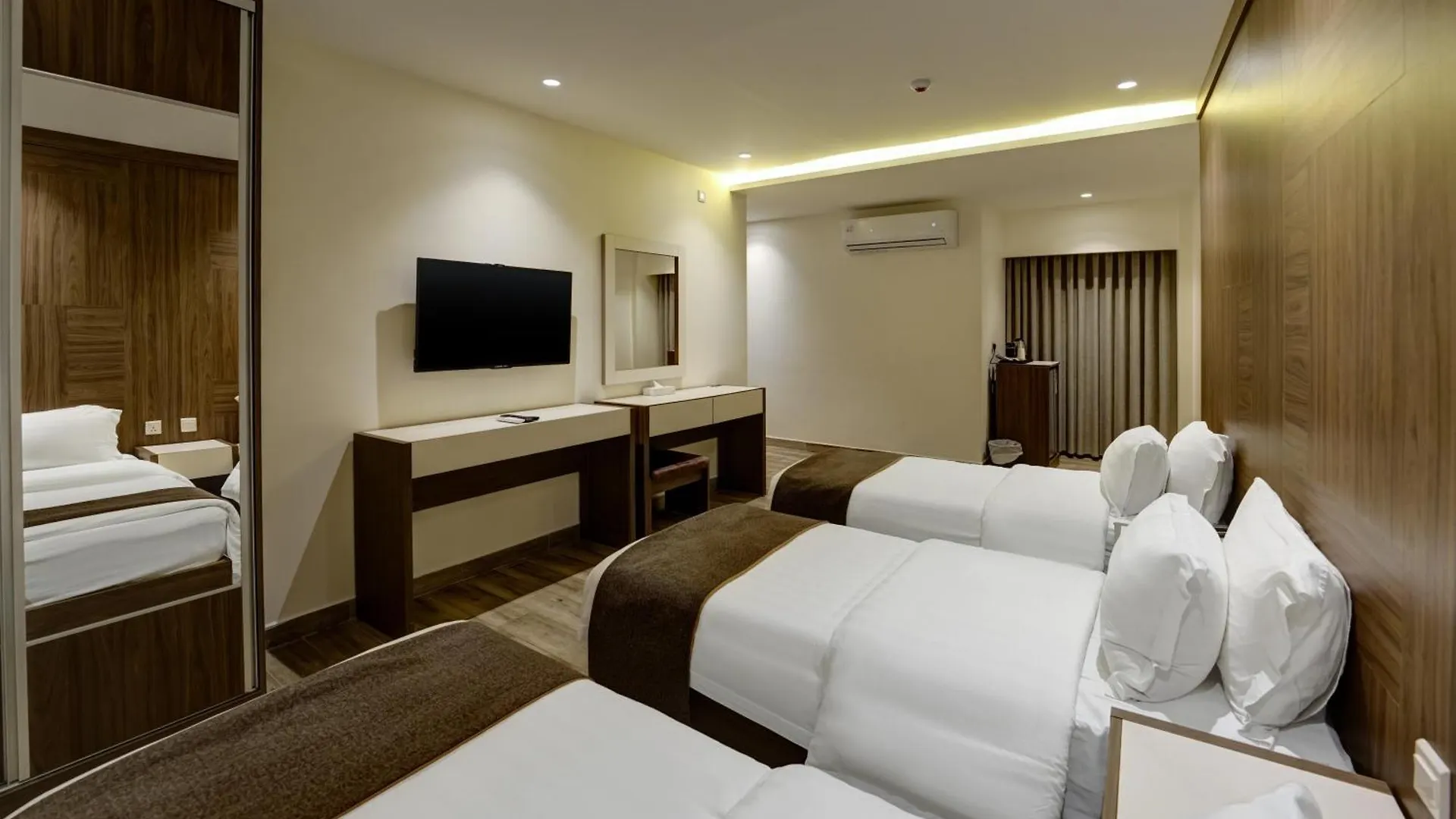Luciana Hotel By Fhm Aqaba