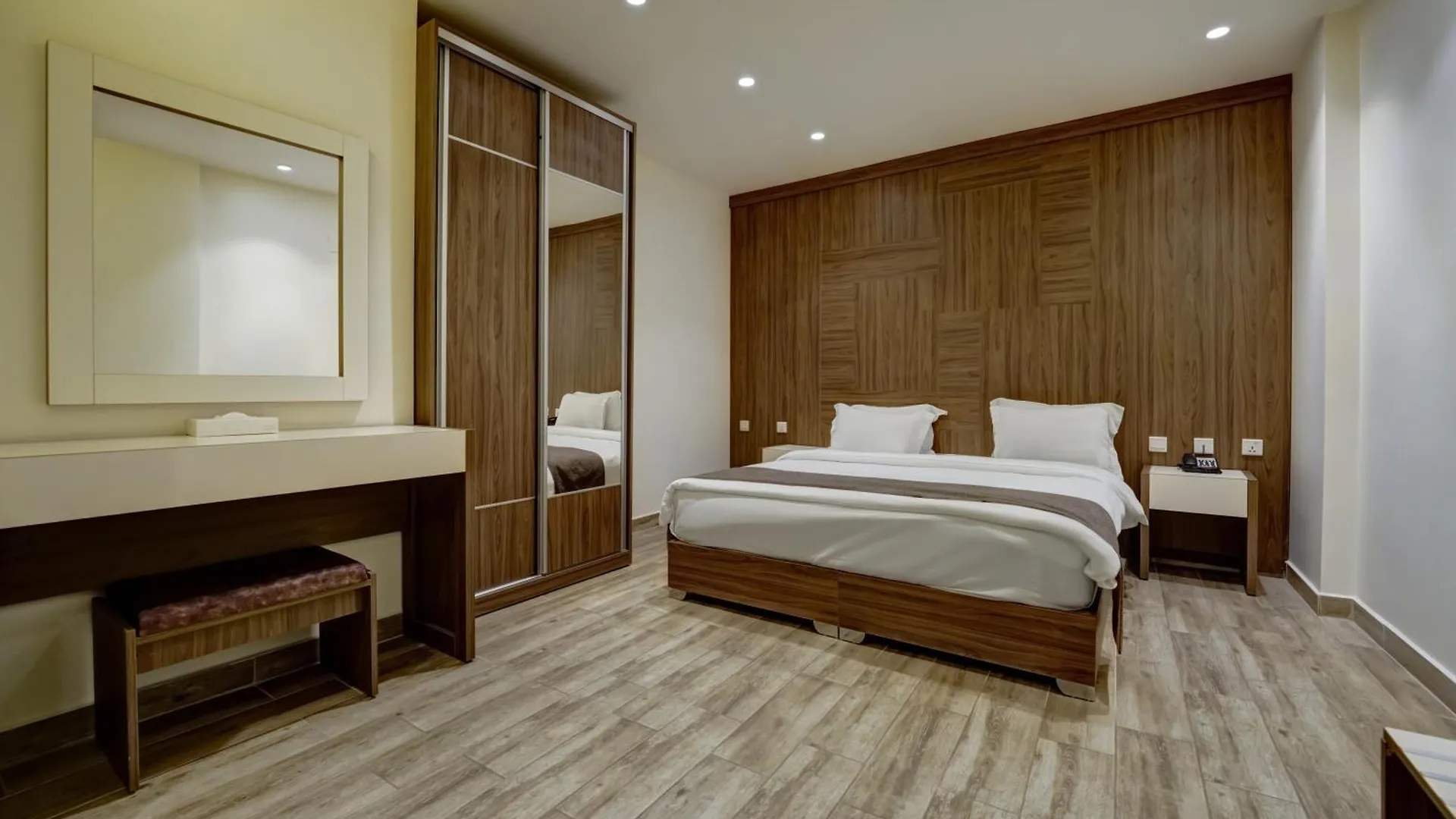Luciana Hotel By Fhm Aqaba