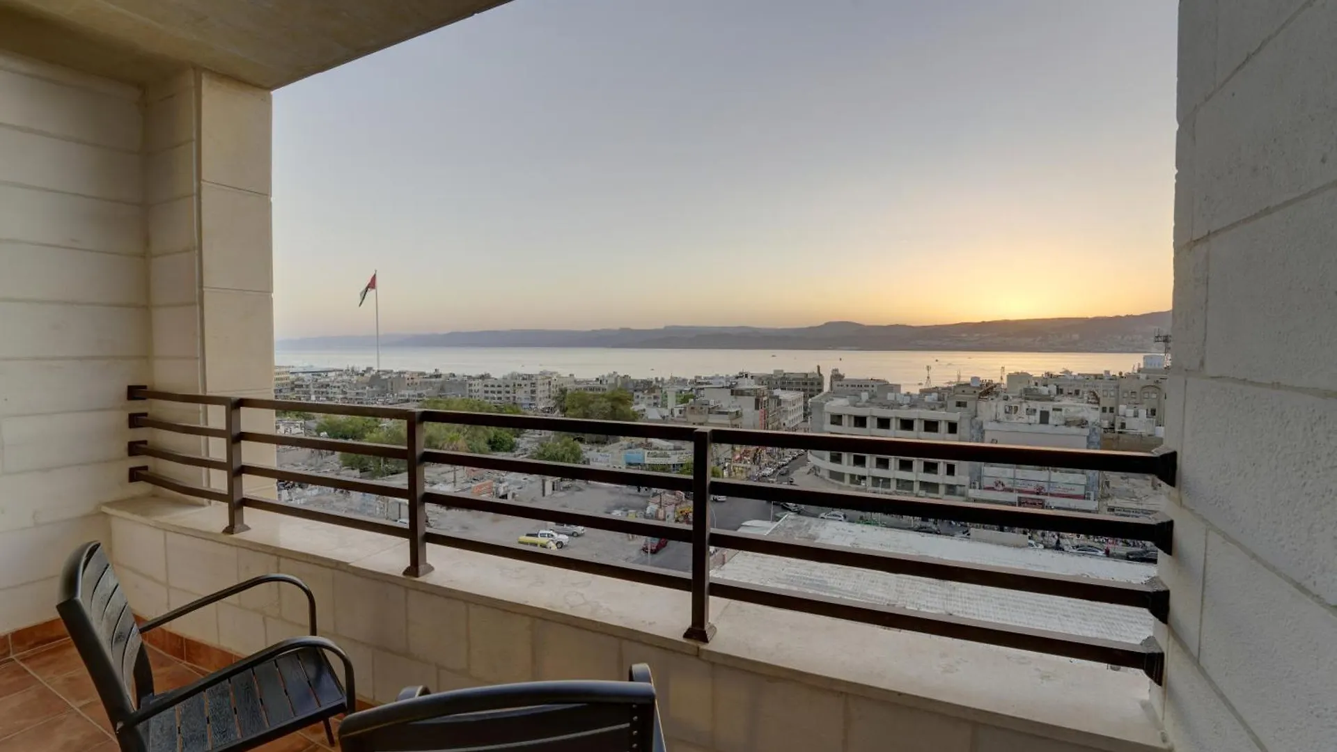 Luciana Hotel By Fhm Aqaba